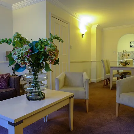 Collingham Serviced Apartments-3