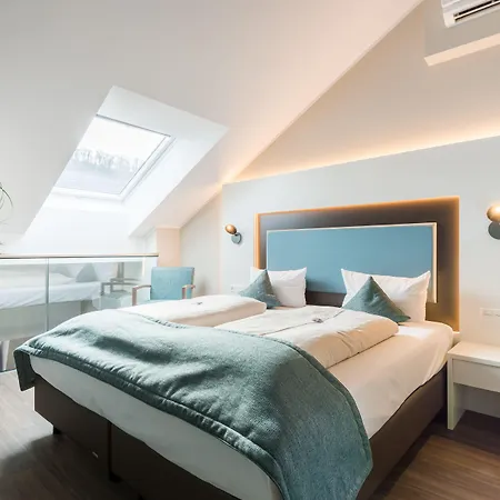 Stadthotel Freiburg Kolping Hotels&Resorts-3