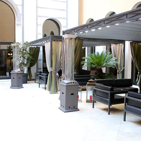 Th Roma - Carpegna Palace-2