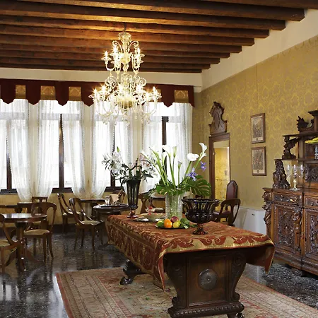 Hotel Palazzo Priuli-2