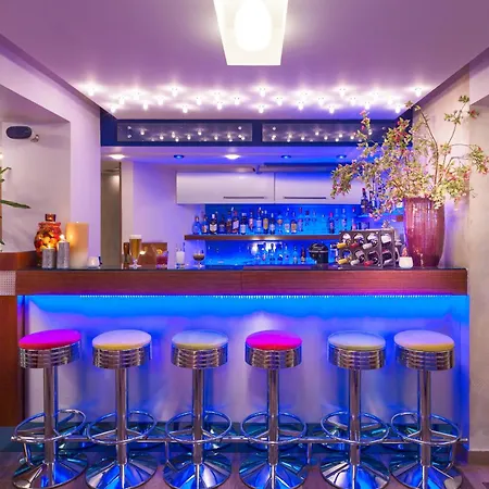 Tropical Hotel Seafront Boutique-3