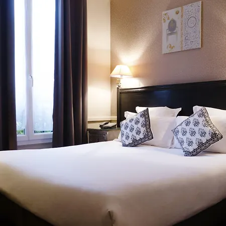 Hotel De La Motte Picquet-3