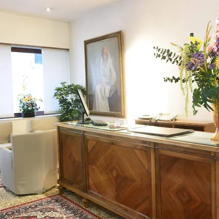 Hotel San Zulian-2
