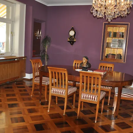 Hotel Krebs Interlaken-3
