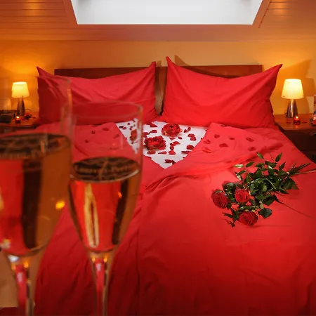 Hotel Bären Suhr-3
