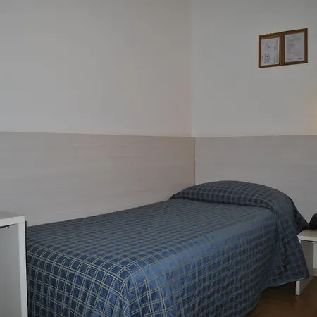 Auto Park Hotel-3