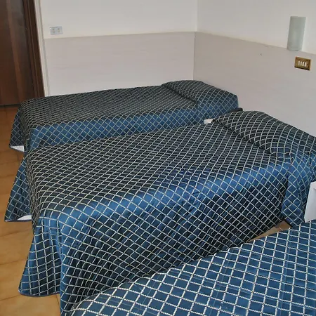 Auto Park Hotel-2