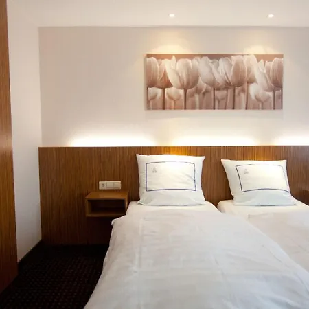 Hotel Empire-2
