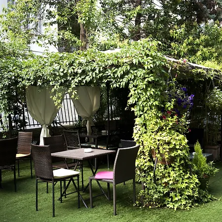 Hotel Villa Rivoli-3