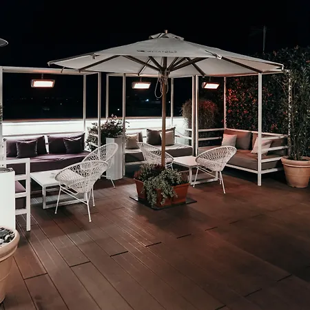 The Independent Hotel-2