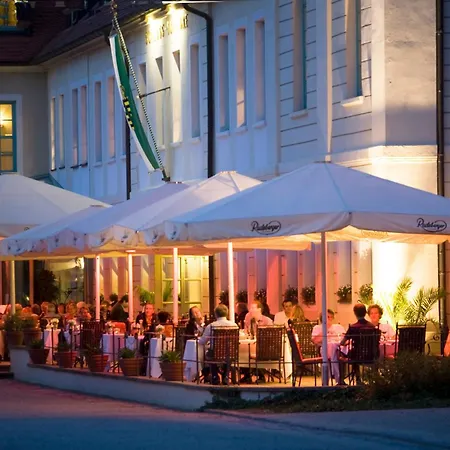 Schloss Hotel Dresden Pillnitz-2