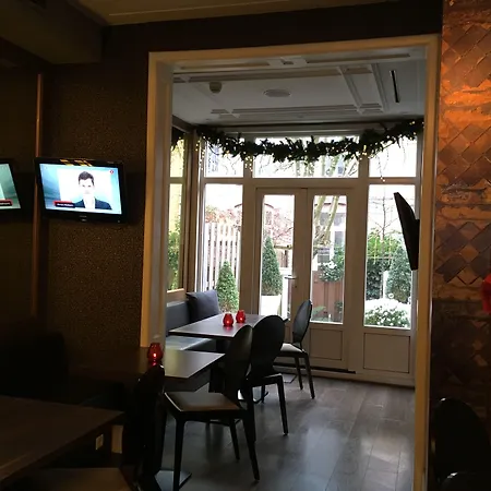 Apple Inn Hotel-3
