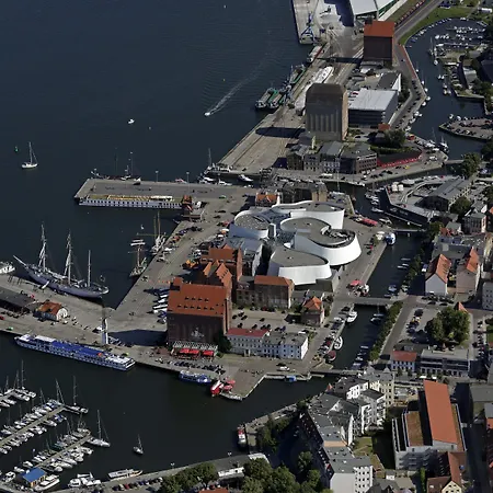 Hotel Kontorhaus Stralsund-2