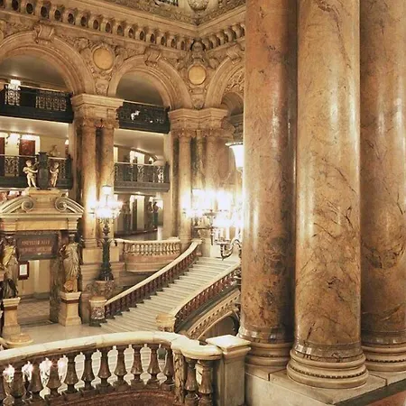 Hotel 10 Opera By Happyculture-2