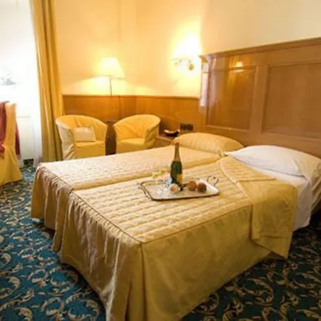Hotel Cinque Giornate-2