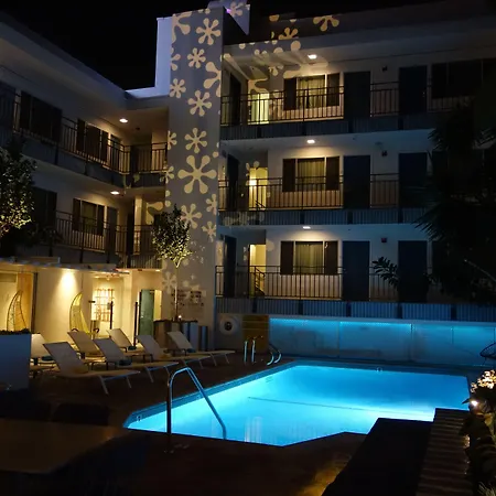 The Beverly Laurel Hotel At West Hollywood-3
