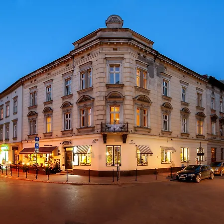 Spatz Aparthotel-3