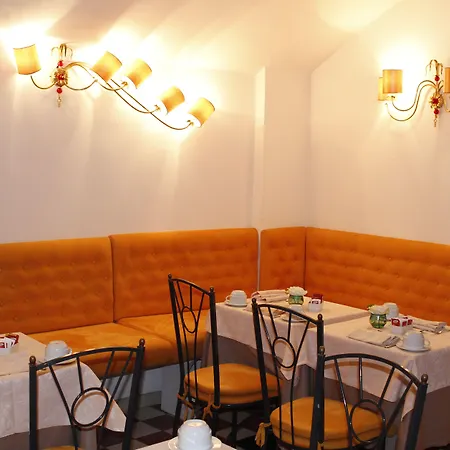 Boutique Hotel Trevi-3