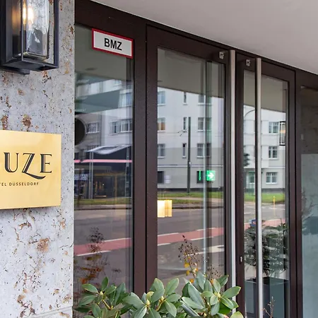MUZE Hotel Dusseldorf - Handwritten Collection-3