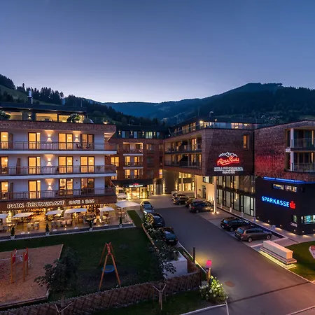AlpenParks Hotel&Apartment Central Zell am See-2