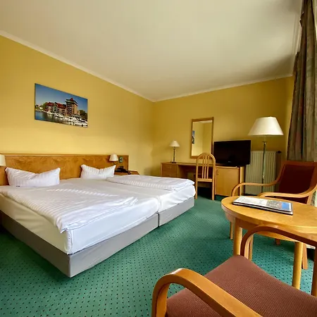 Park Hotel Fasanerie Neustrelitz-2