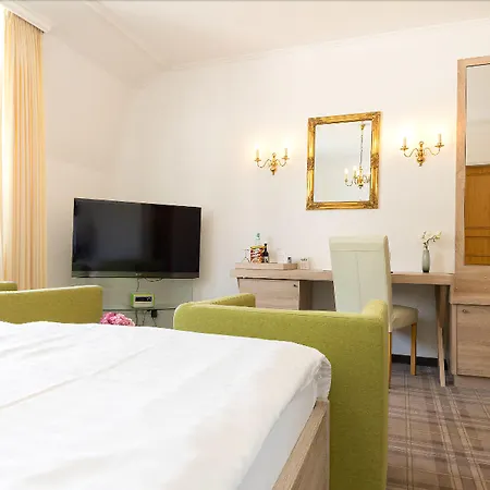 Hotel zum Kuhhirten-2