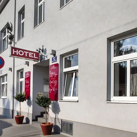 Hahn Hotel Vienna-3