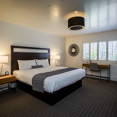 Beck'S Motor Lodge-2