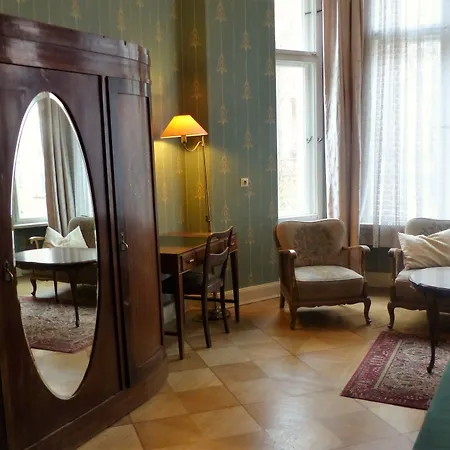 Hotel-Pension Funk am Kurfürstendamm-3