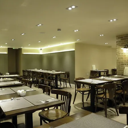 Kings Cross Inn Hotel-3