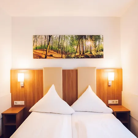 Hotel Domblick Garni-3