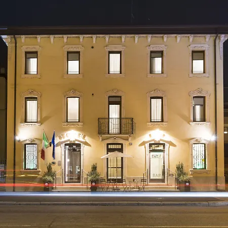 Hotel Fontana Verona-3