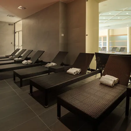Parc Hotel Germano Suites & Apartments-2