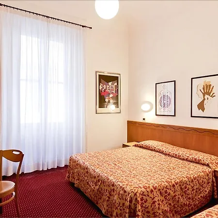 Hotel Nuova Italia-3