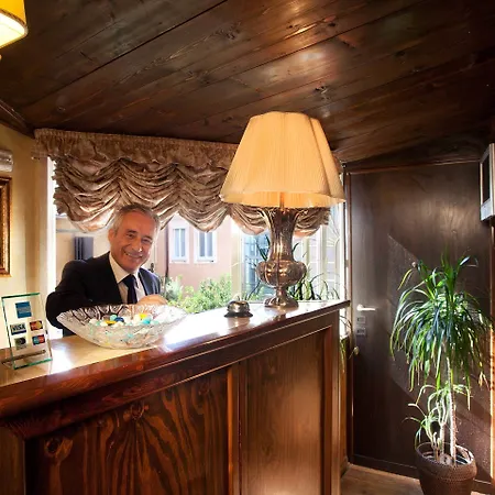 Pantheon Inn-2