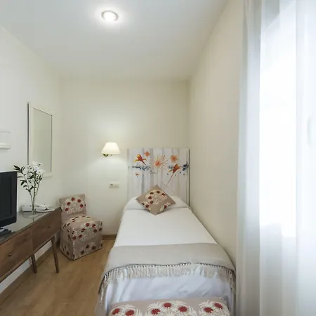 Hotel Alcantara-3