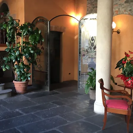 Albergo Le Due Corti-2