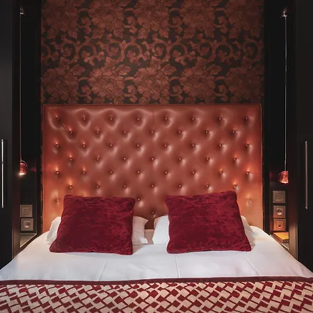 Hotel Le Petit Paris-3