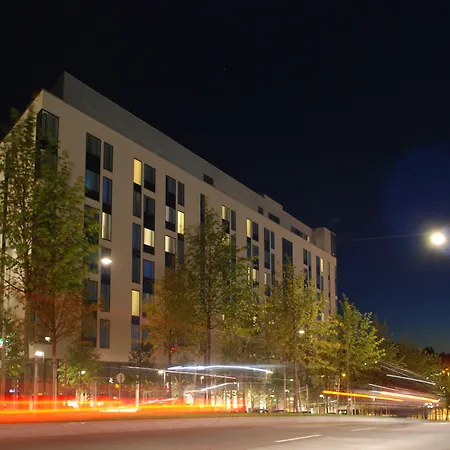 Courtyard By Marriott Stockholm Kungsholmen-2