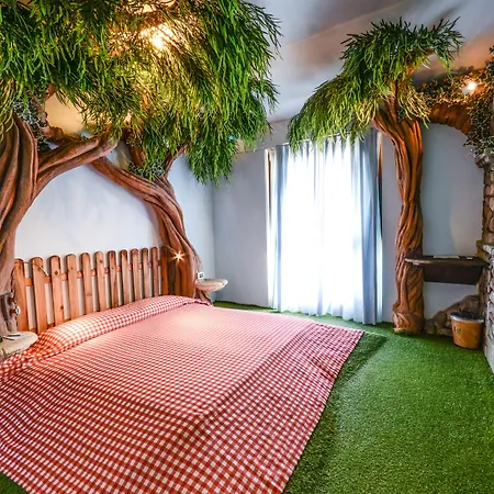 Th Lazise - Hotel Parchi Del Garda-3