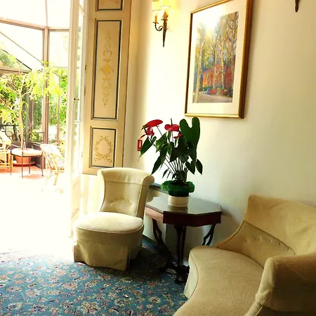 Classic Hotel-3