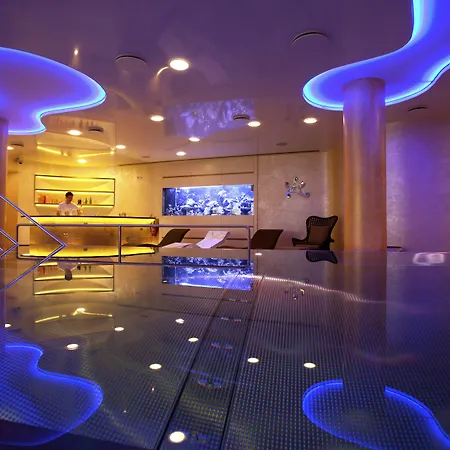 Hotel Ambiente Wellness & Spa-2