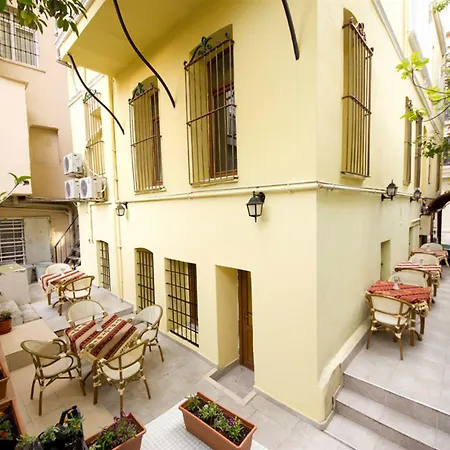 Hotel New House-2