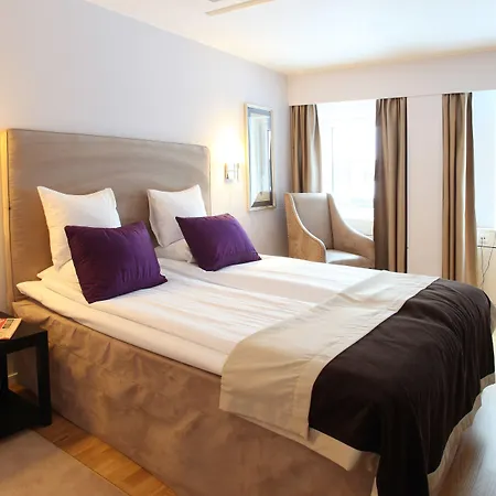 Biz Apartment Gärdet-2