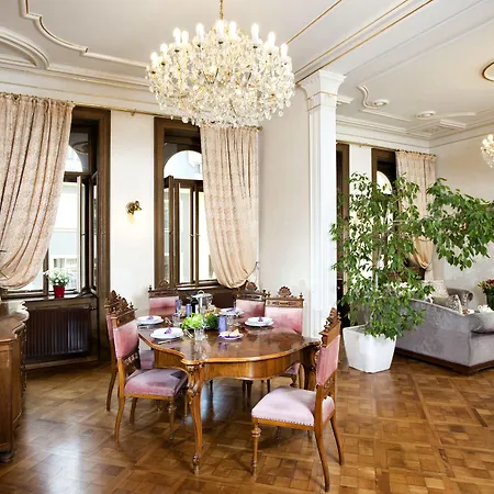 Malostranska Residence-2