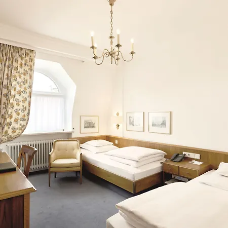 Hotel Reutemann-Seegarten-3