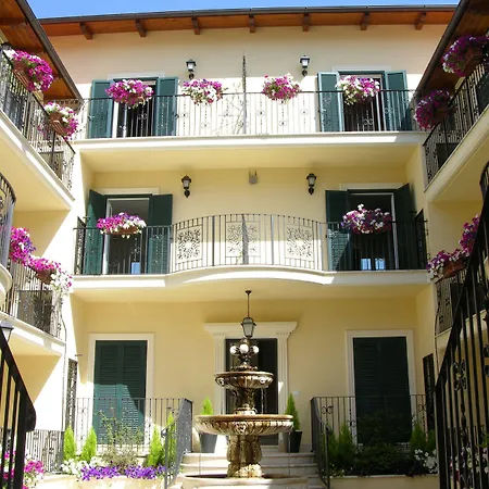 Aurelia Vatican Apartments-2