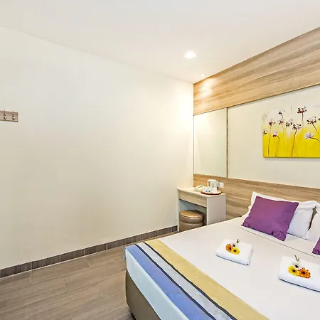 Hotel 81 Dickson-3