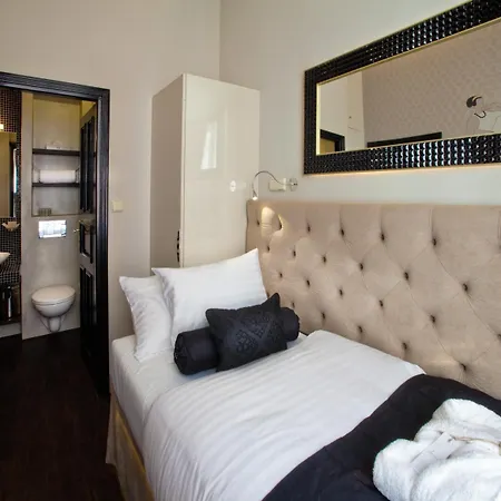 Design Hotel Jewel Prague-3
