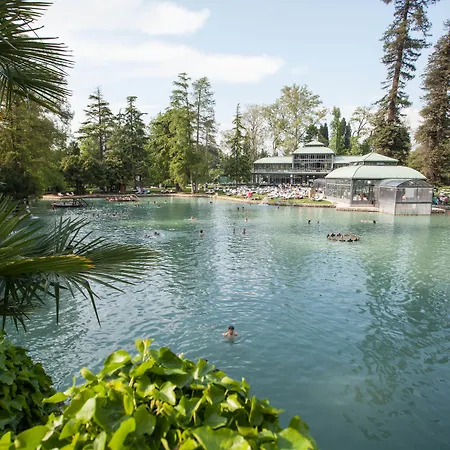 Parco Termale Di Villa Dei Cedri-3